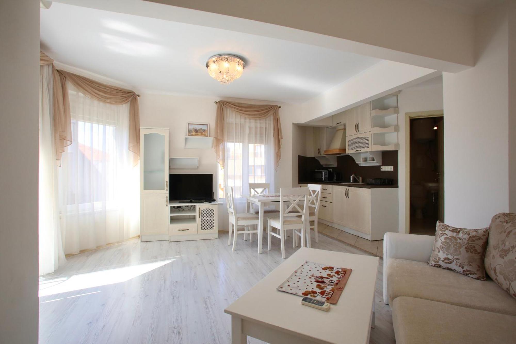 Villa Livia Boutique Apartments Ράβντα Εξωτερικό φωτογραφία